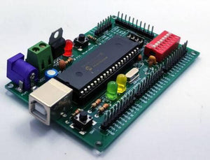 PIC Strawberry Microcontroller Development Board