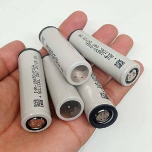 Pull-out High Quality 18650 3.7v 2600mah Molicel Cell Battery