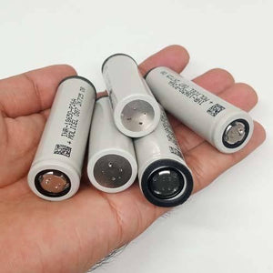 Pull-out High Quality 18650 3.7v 2600mah Molicel Cell Battery