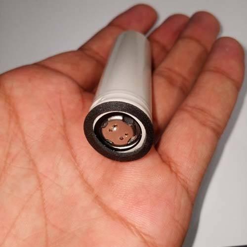 Pull-out High Quality 18650 3.7v 2600mah Molicel Cell Battery