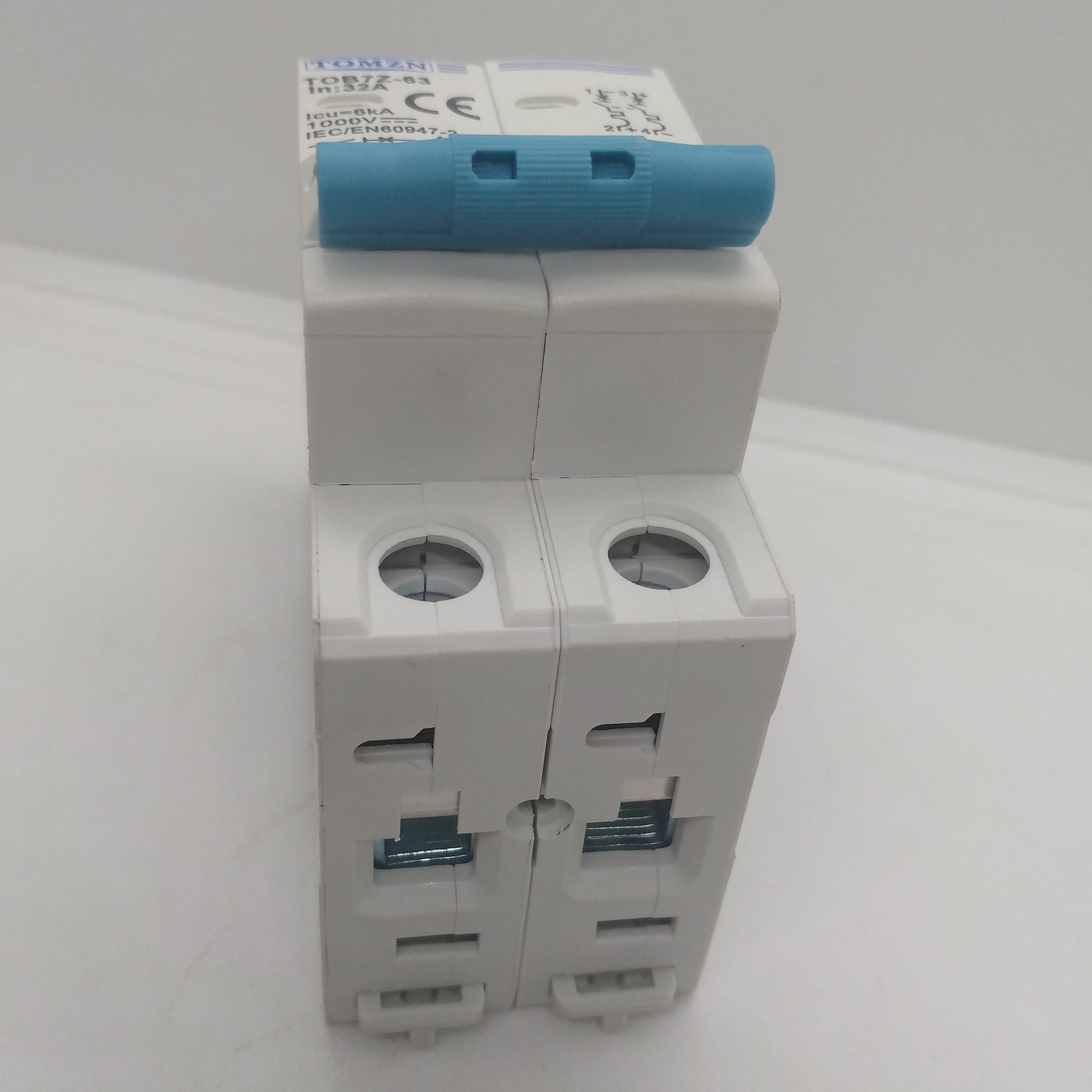 32a Tomzn Tob7z-63 2p Dc 1000v Solar Circuit Breaker - Reliable Protection For Solar System
