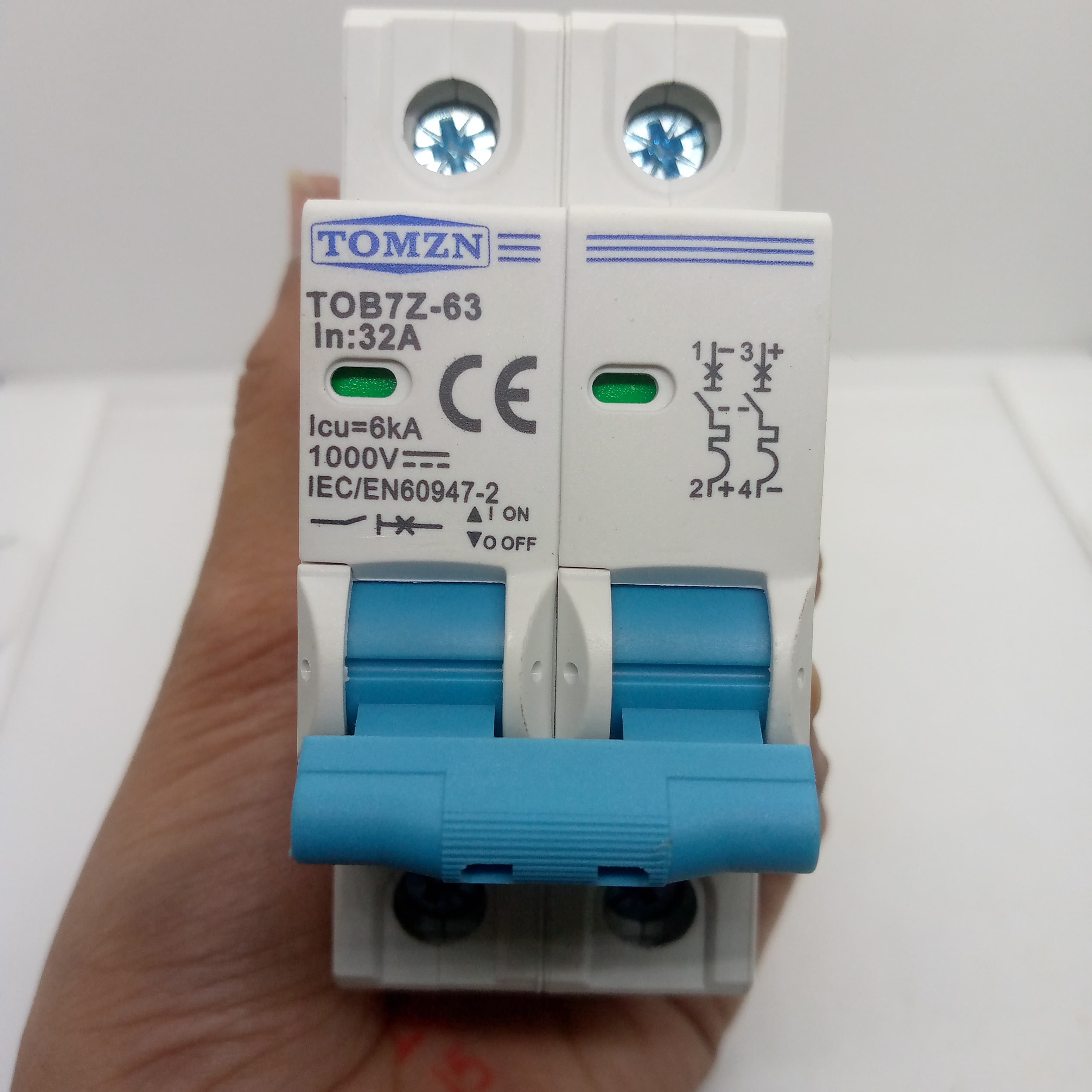 32a Tomzn Tob7z-63 2p Dc 1000v Solar Circuit Breaker - Reliable Protection For Solar System