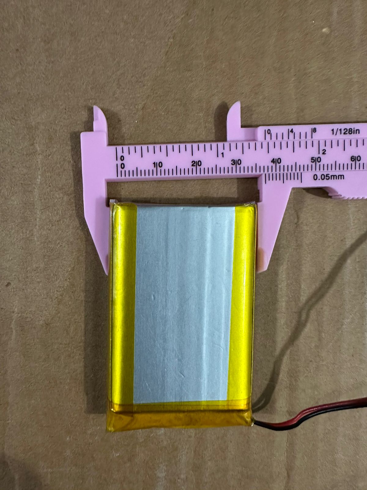 3.7V 2500mAh Lithium-Ion Rechargeable Battery - Li-Po Battery Pack