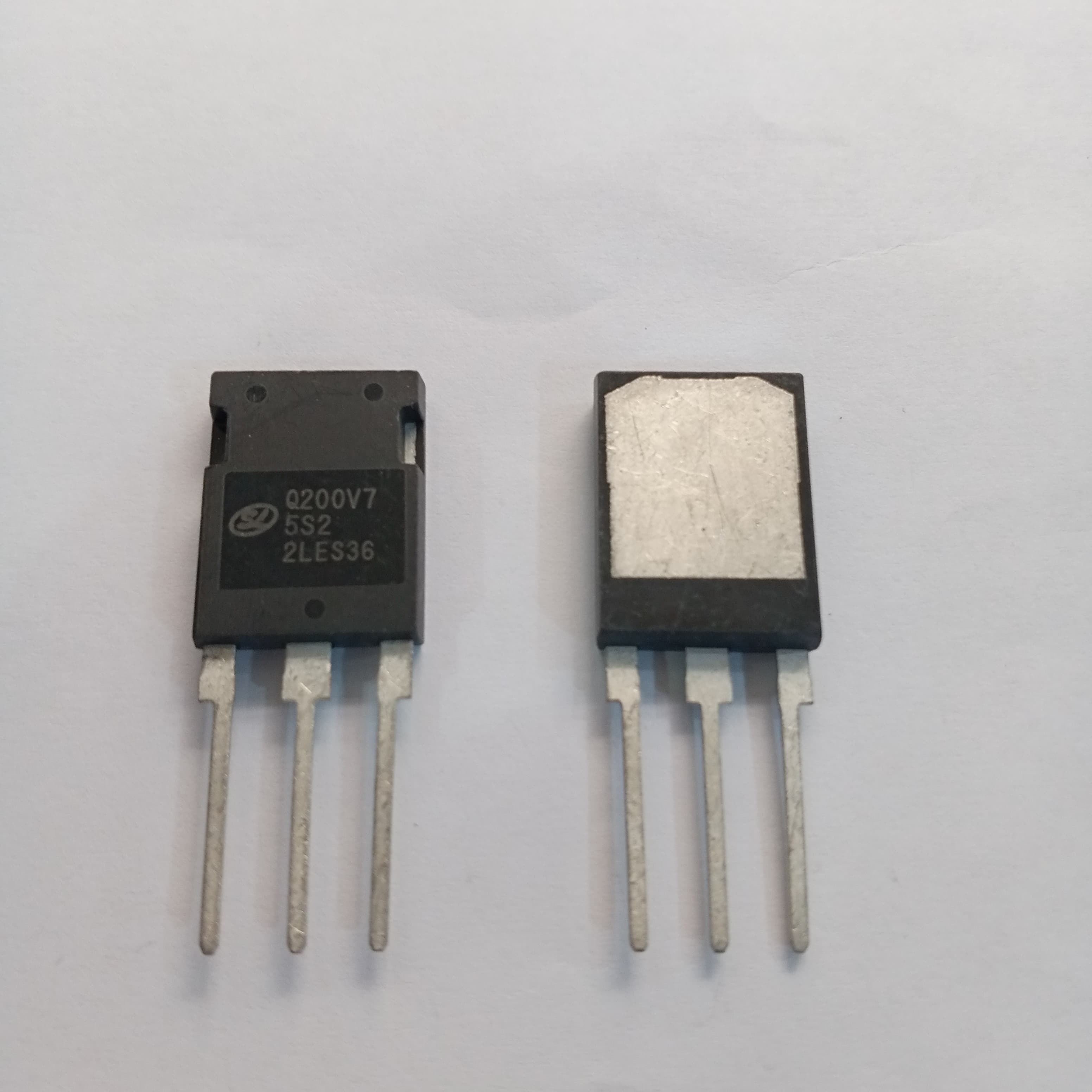 200a 750v Igbt Q200v75sdb1 Sgtq200v75sdb1-digilog.pk