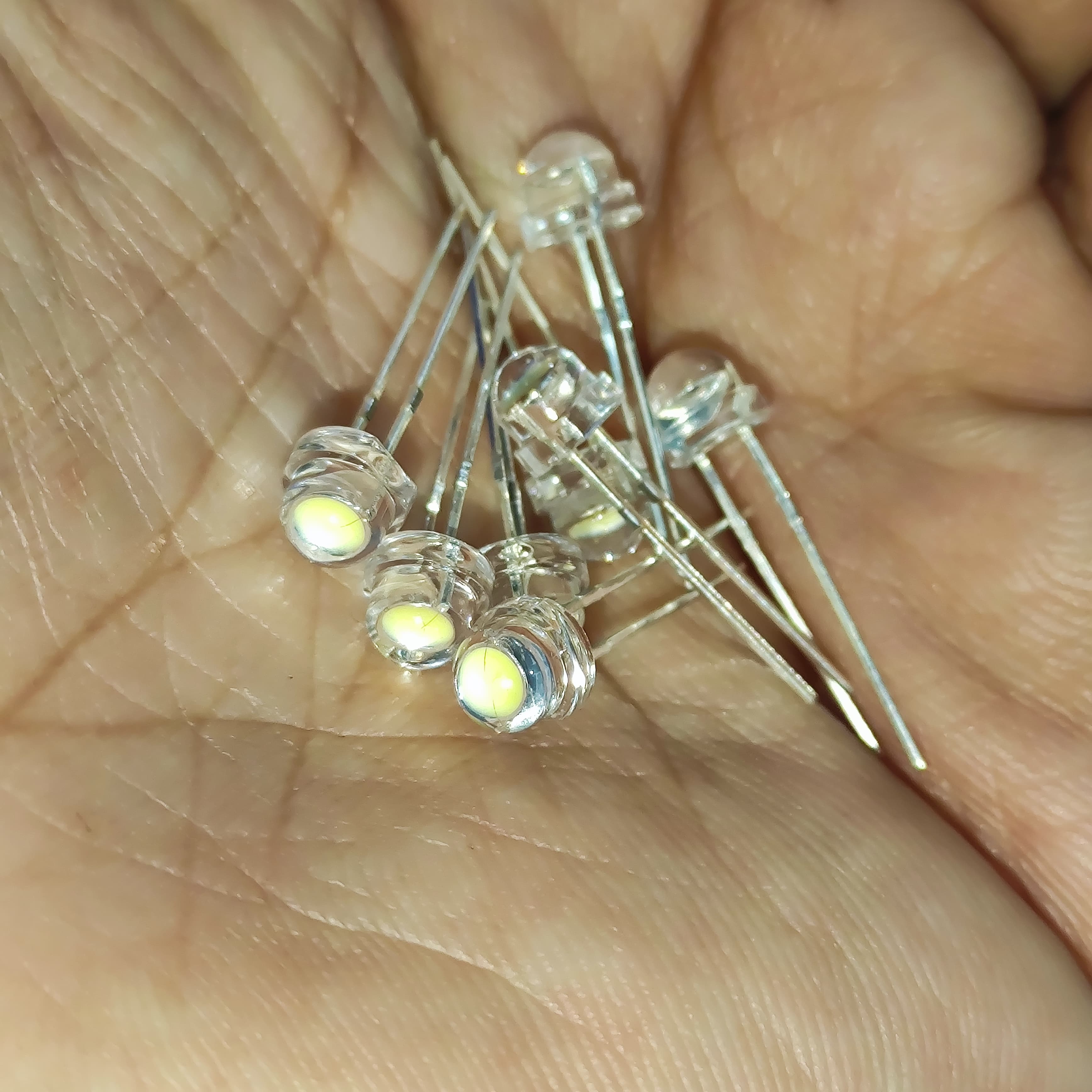 5mm F5 Straw Hat Led White - High Power, Ultra Bright Indicator Light For Diy Projects (0.5w, 3-3.2v)