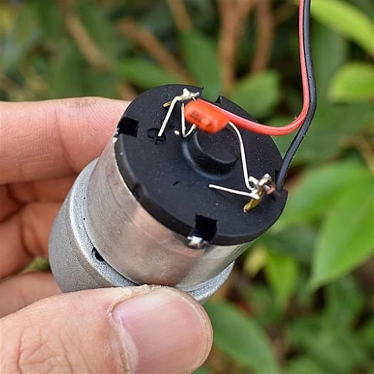 Dc 12v 420 Rpm With Metal Gears Small Motor
