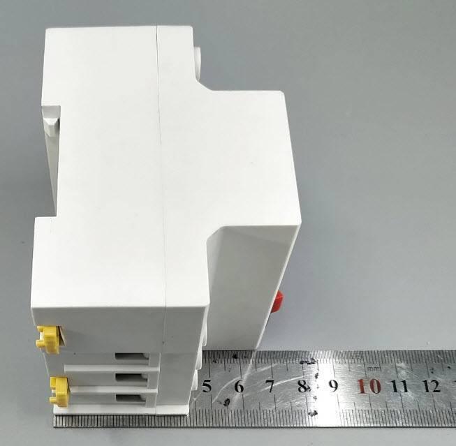 63A Automatic Re connection Circuit Breaker Over and Under Voltage Leakage Protection Current to Protect Relay