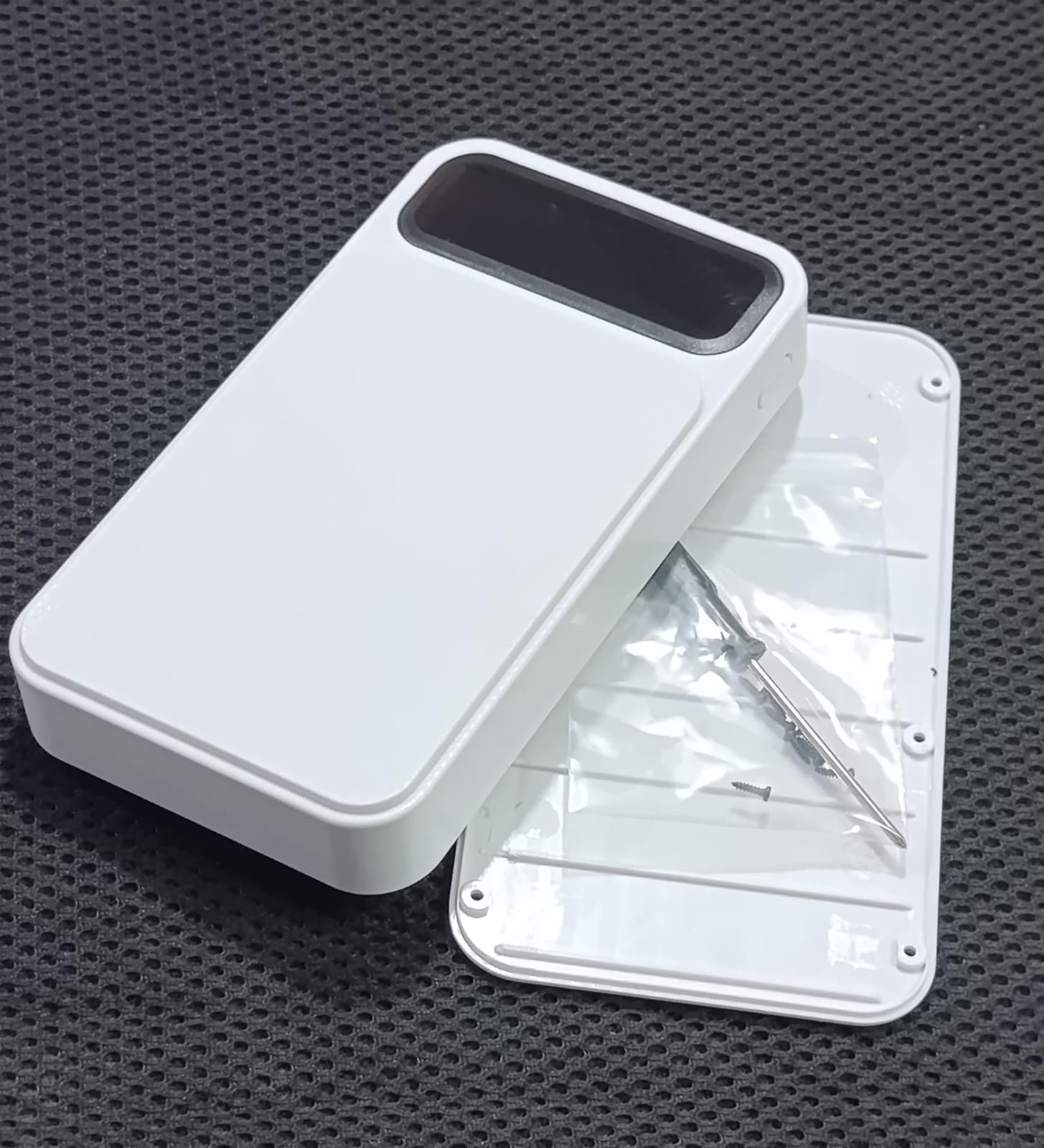 6 Cell Power Bank Battery Case 18650 X Battery Charger Box