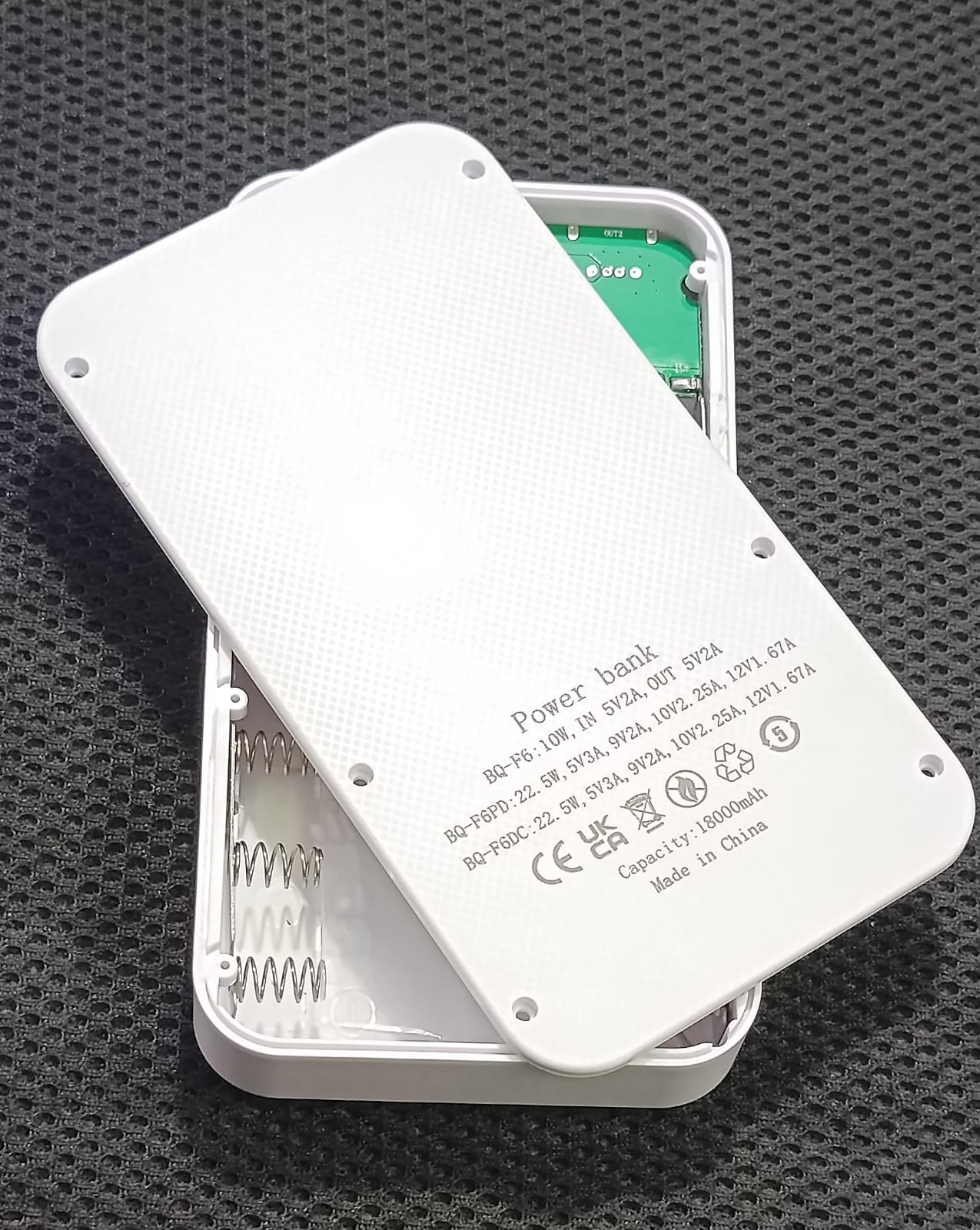 6 Cell Power Bank Battery Case 18650 X Battery Charger Box