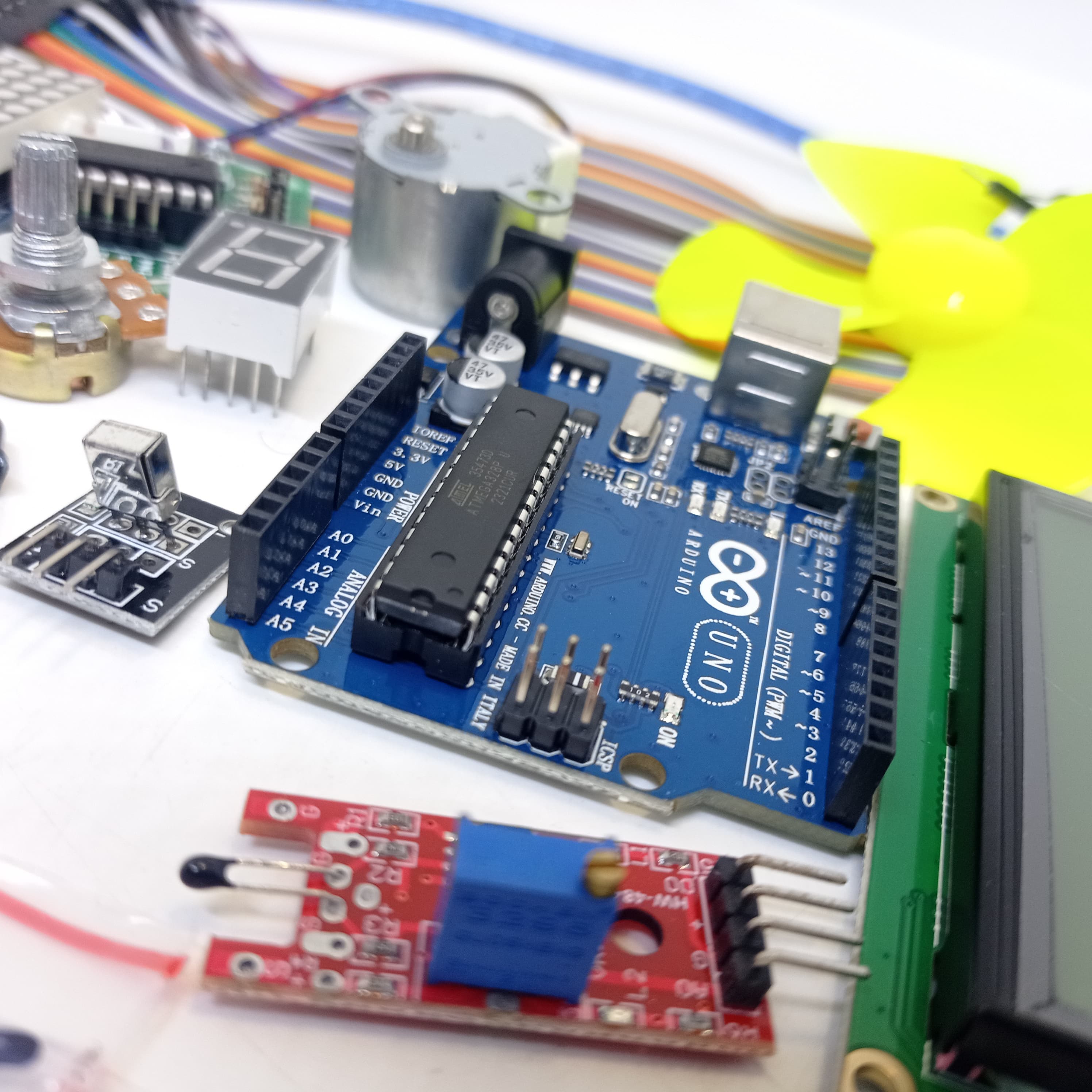 Arduino Starter Kit