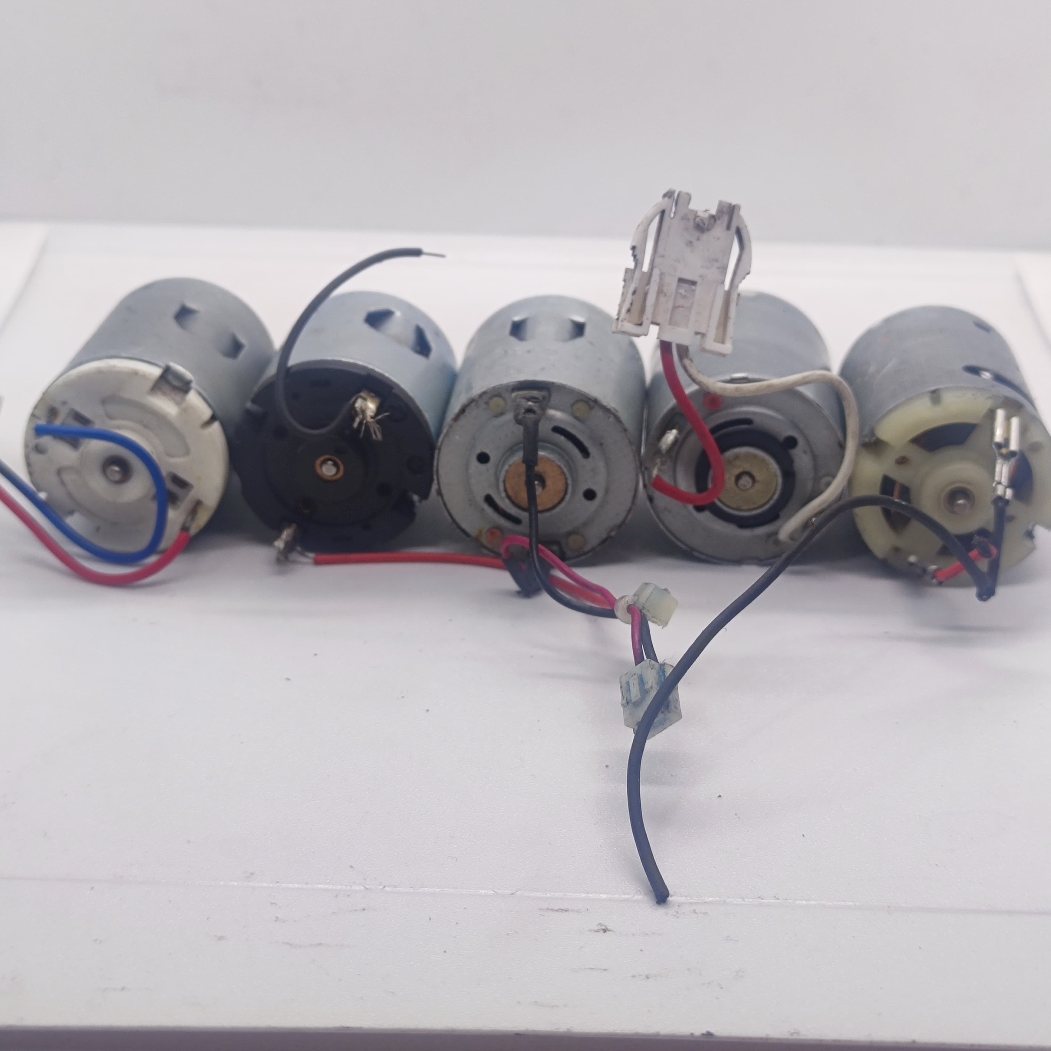 1 Piece Mix Shape Dc Motor 3v To 24v Motor Without Wires