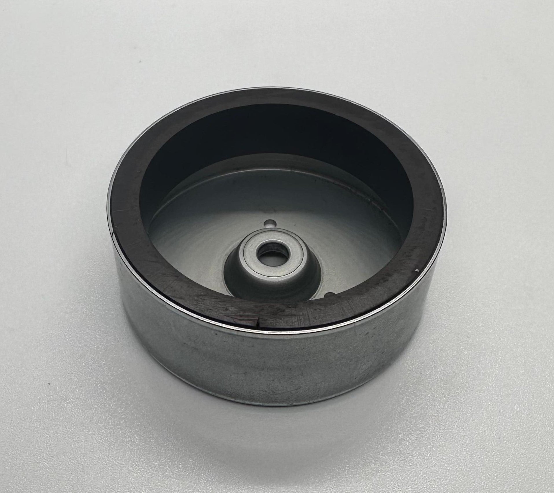 Magnet for storing screws and metal
