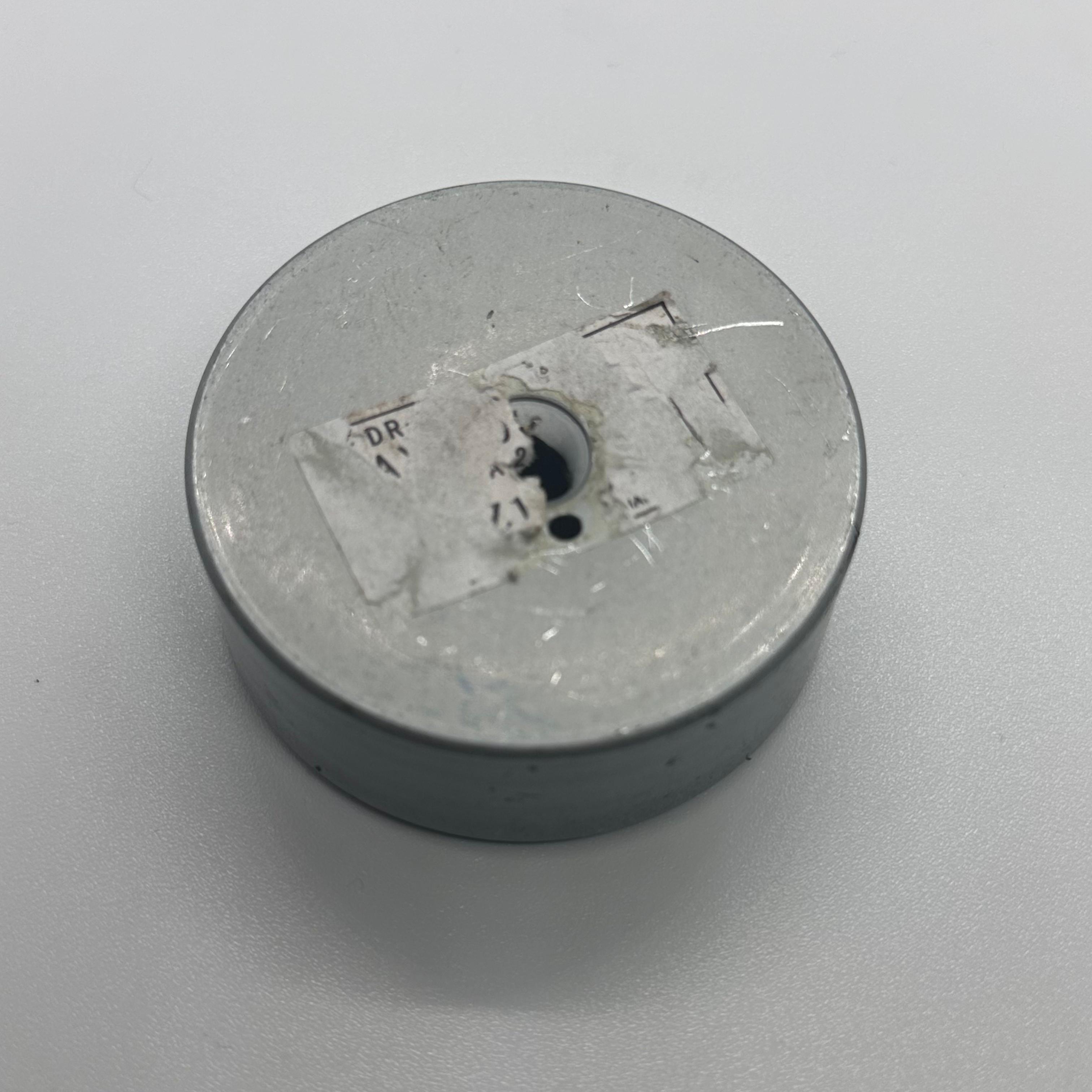 Magnet for storing screws and metal