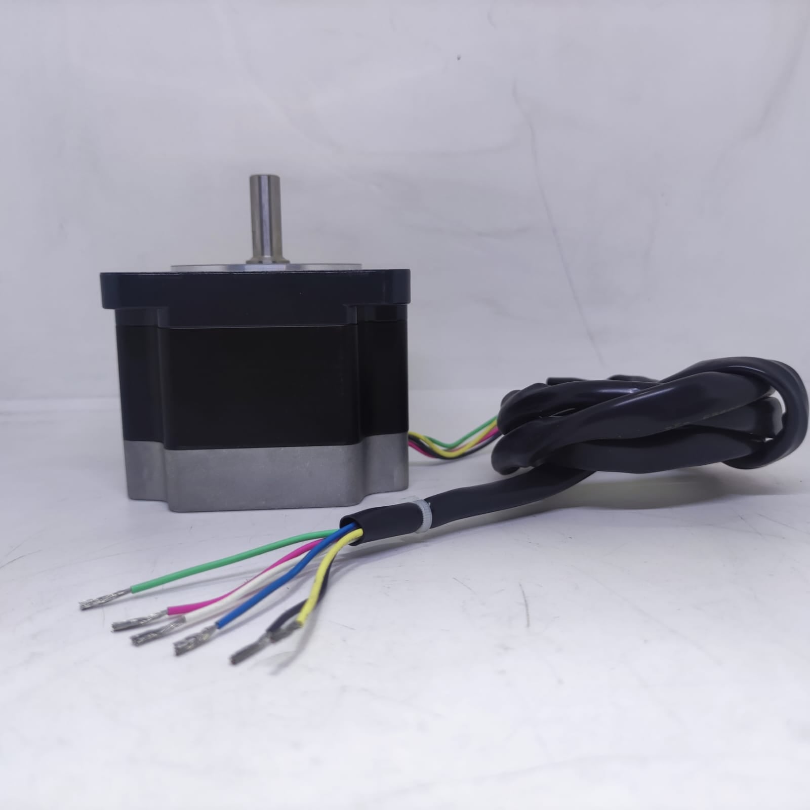 Nema 34 Stepper Motor Pk296-02a-a4 | Made In Japan | Digilog.pk