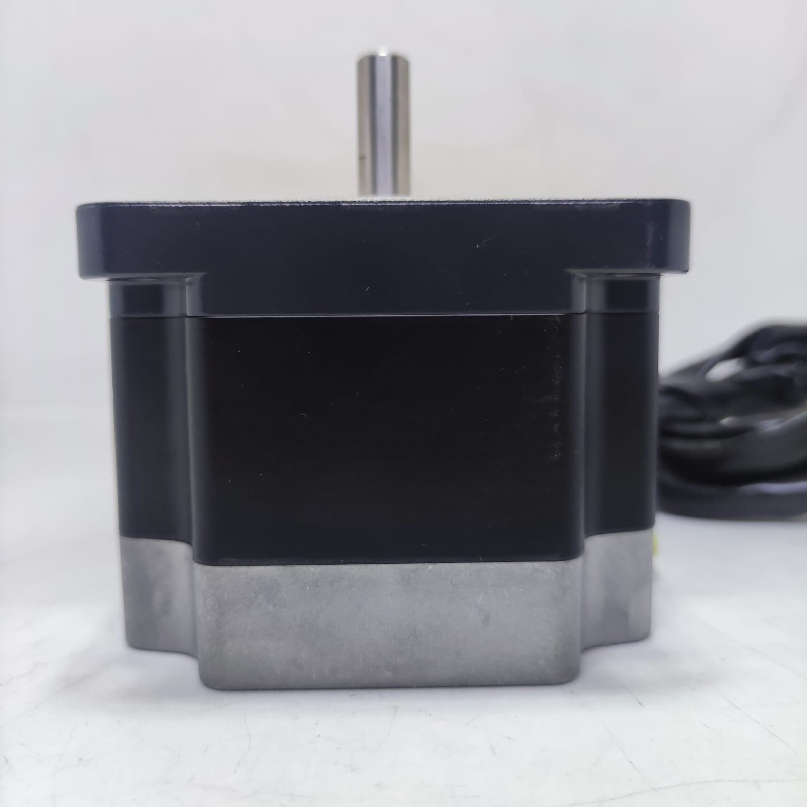 Nema 34 Stepper Motor Pk296-02a-a4 | Made In Japan | Digilog.pk