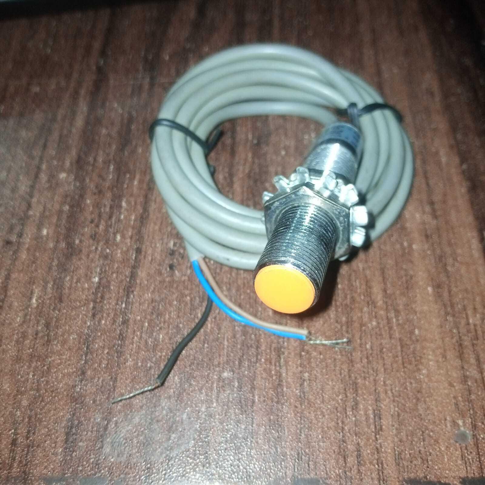 Omron Inductive Proximity Sensor Switch E2e-x2e1