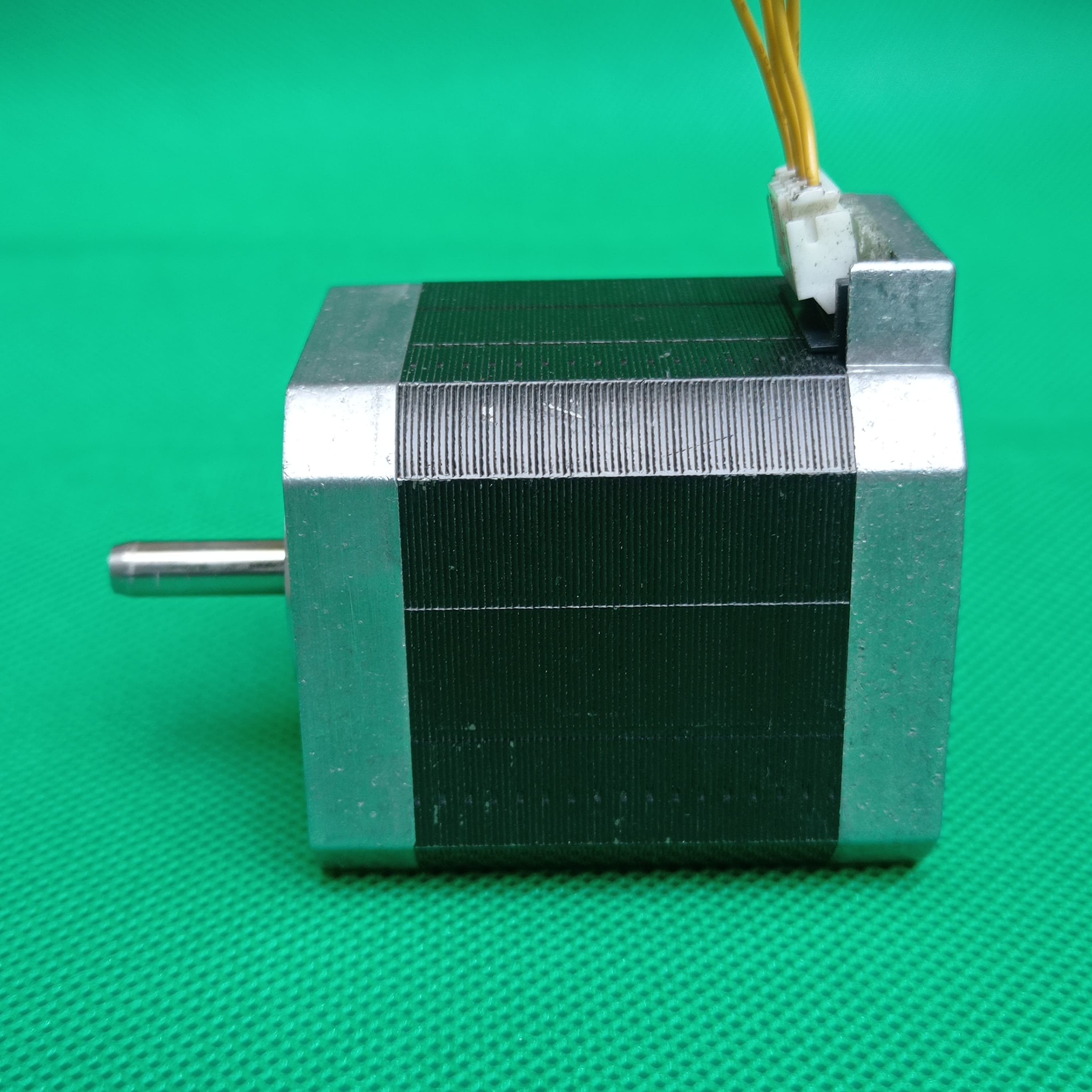 Shinano Kenshi STP-42D4042 2A 1.8 Degree Per Step 0.53Nm Stepper Motor