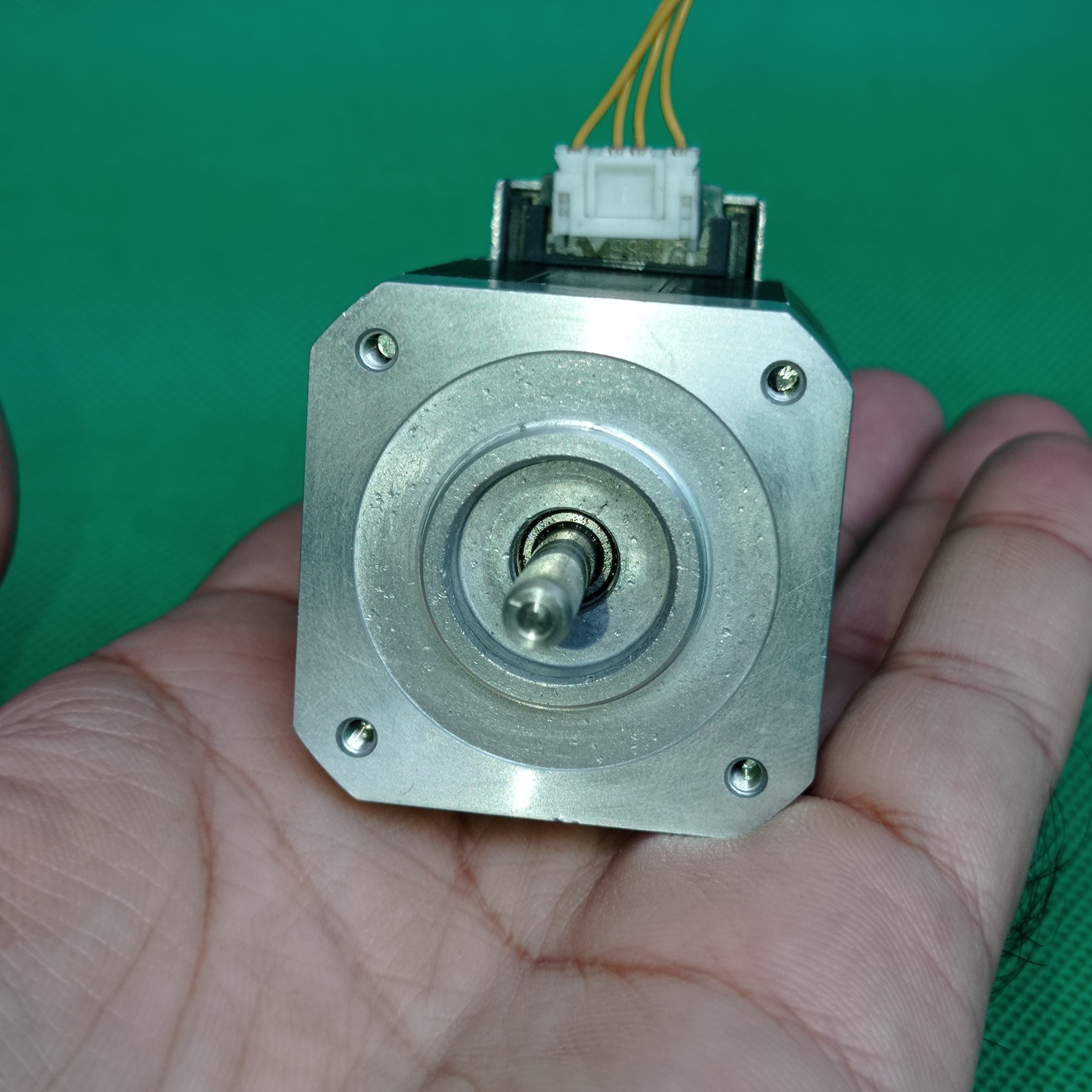 Shinano Kenshi STP-42D4042 2A 1.8 Degree Per Step 0.53Nm Stepper Motor