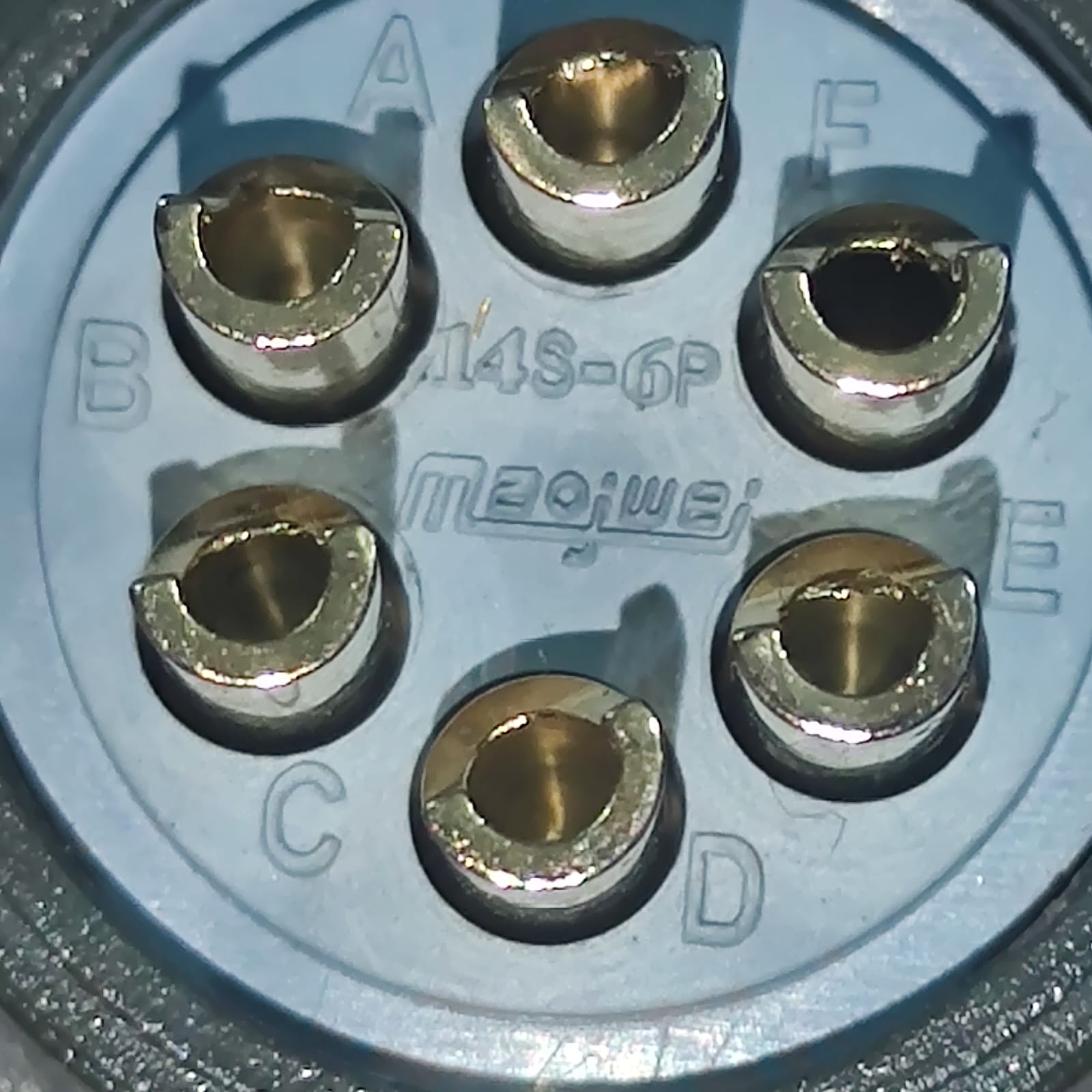 Maojwei Is09001 14s-6p Military Connector