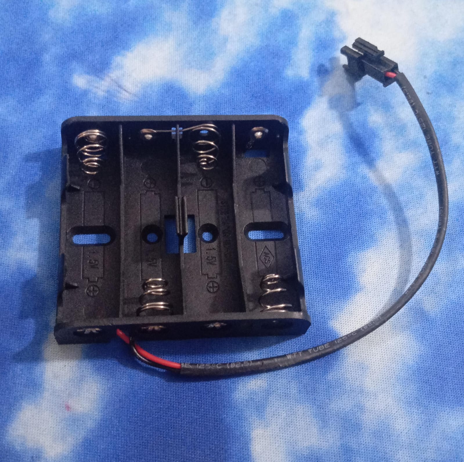4xaa Battery Holder In Lahore Pakistan