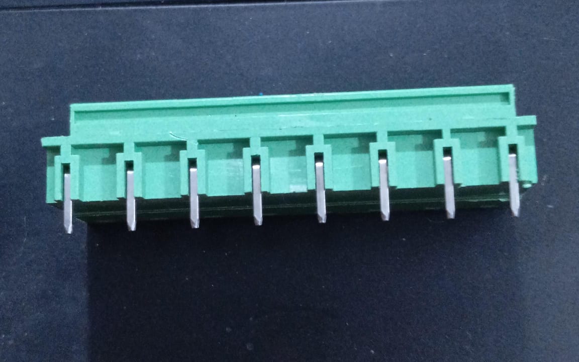 Green 2edg-7.62mm Pluggable Terminal Block For Pcb 300v/15a 8pin