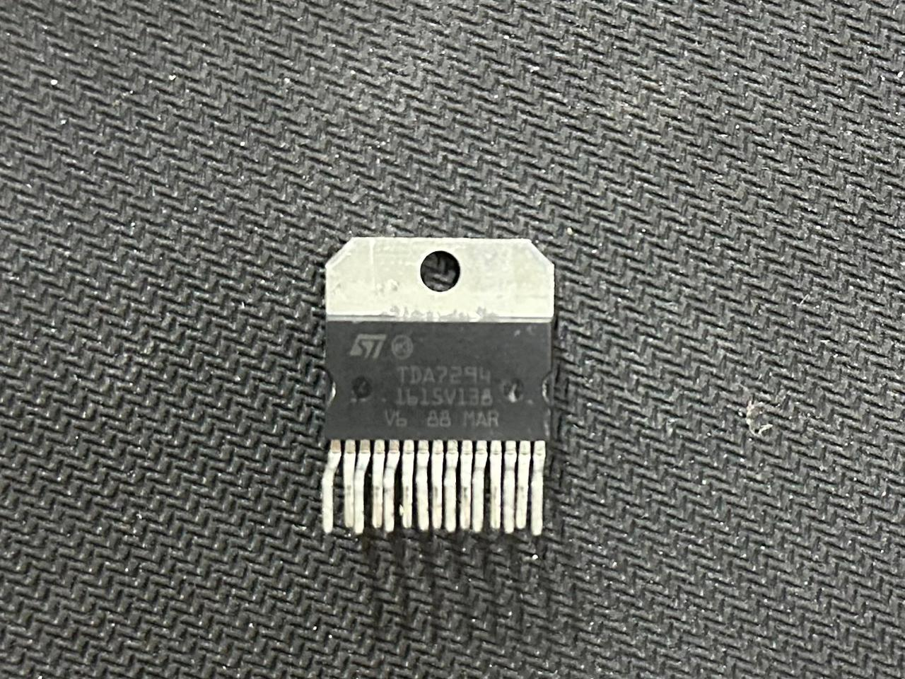 TDA7294 100W Audio Power Amplifier IC - TO-220-15 Package