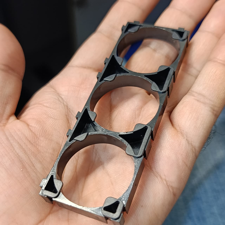 32700 Lithium Cell Holder Bracket - 3P Triple Cell Spacer