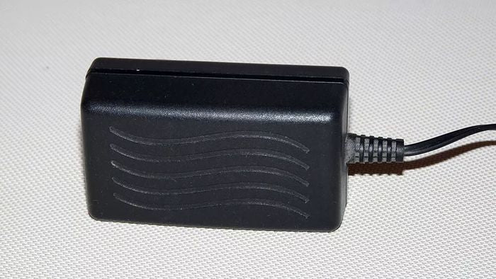 Switching Power Supply Adapter S012bu2400050 24V 400mA