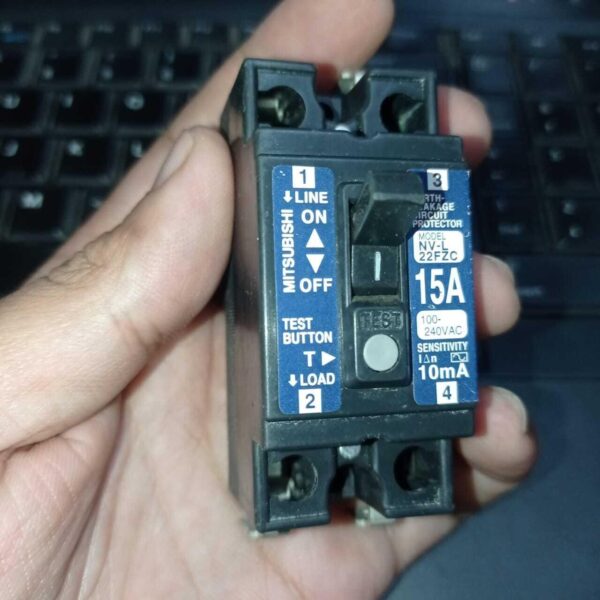 USED MITSUBISHI NV-L22FZC 15A Earth Leakage Circuit Breaker Switch